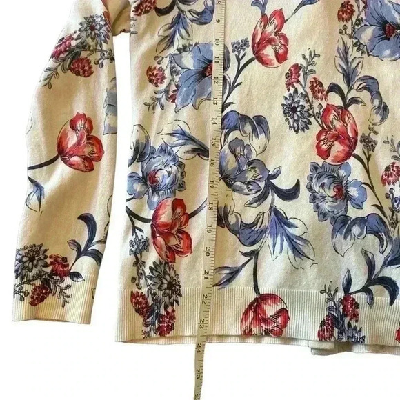 Karen Scott Vintage Women’s Button-down Cardigan Sweater Blue Roses Print Size S - Picture 10 of 11